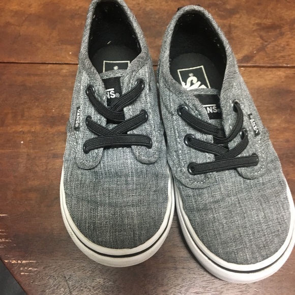 toddler boy grey vans